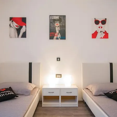 3 Bedroom Cozy In * Grubine