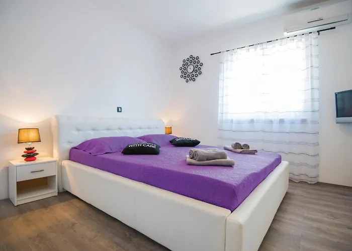 3 Bedroom Cozy In Hébergement de vacances